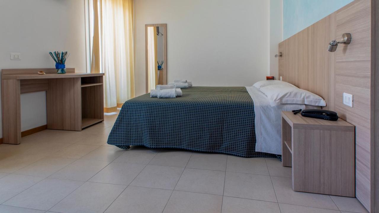 Hotel President'S Pesaro Luaran gambar